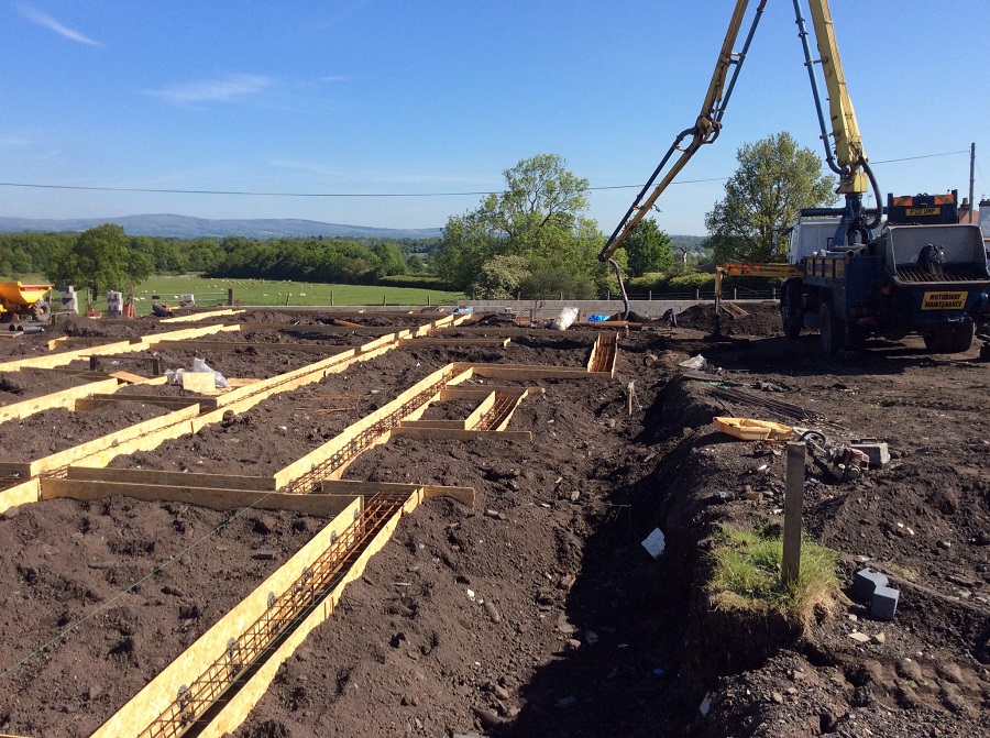 piling in billington